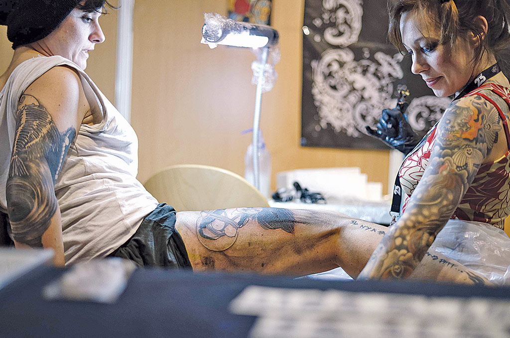 El tatuaje se ha popularizado, gracias en parte a estrellas del cine, el deporte o la música.