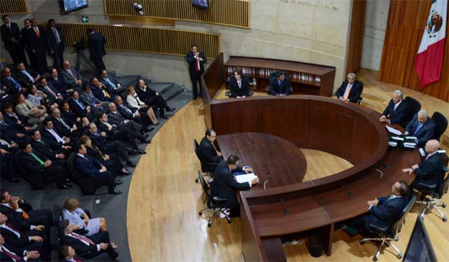 En el primer tema, Régimen de gobierno, se hace referencia a la figura de gobierno de coalición. Foto: Archivo