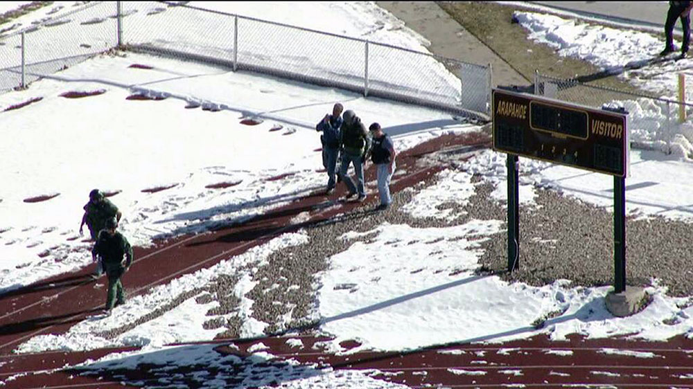 El sheriff de Colorado, Grayson Robinson, dijo que el sospechoso del tiroteo en la secundaria Arapahoe High School murió durante la balacera, en un aparente suicidio. / AP El sheriff de Colorado, Grayson Robinson, dijo que el sospechoso del tiroteo en la secundaria Arapahoe High School murió durante la balacera, en un aparente suicidio. / AP