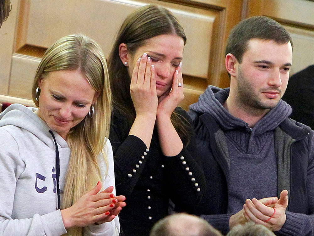 La hija de Timoshenko rompió en llanto al conocer la liberación de su madre.