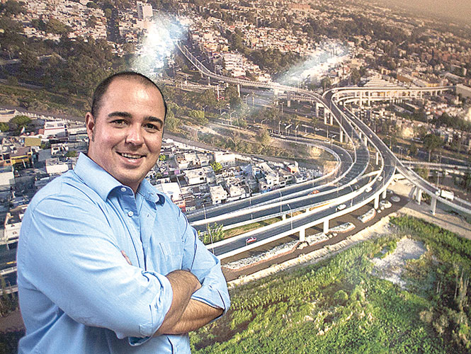 Fernando Aboitiz aseguró que la AGU se convirtió en una “ventanilla única” y se instaló un área de supervisión que permite revisar y canalizar las denuncias ciudadanas a las áreas específicas para su atención. Fernando Aboitiz aseguró que la AGU se convirtió en una “ventanilla única” y se instaló un área de supervisión que permite revisar y canalizar las denuncias ciudadanas a las áreas específicas para su atención.