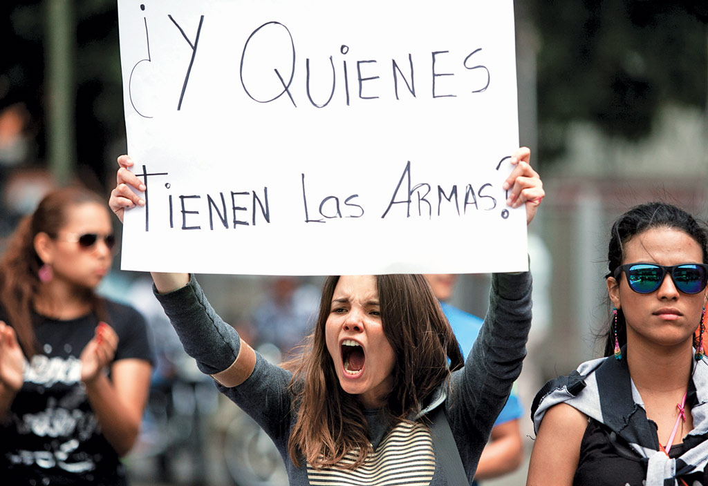 Estudiantes durante una marcha en Caracas. Foto: AP