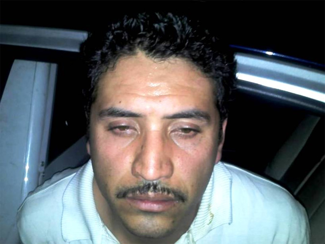 Javier Mendoza Dávila fue detenido cuando abusaba sexualmente de una mujer de 20 años, a quien tenía amarrada de pies y manos - violadorgamcomunidad