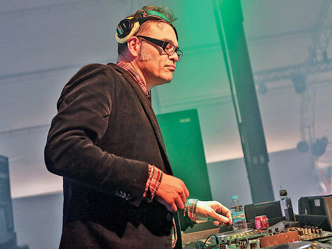 DJ Joselo de Café Tacvba